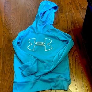 Under Armour pullover